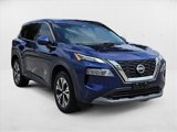 Used 2021 Nissan Rogue SV image 3