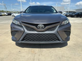 Used 2019 Toyota Camry SE image 2