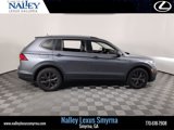 Used 2024 Volkswagen Tiguan SE image 2