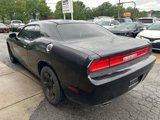 Used 2013 Dodge Challenger SXT image 3
