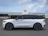 New 2025 Lincoln Nautilus Reserve image 3