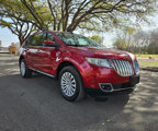 Used 2013 Lincoln MKX FWD image 2