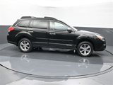 Used 2013 Subaru Outback 2.5i Limited w/ Special Appearance Pkg image 6