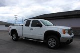 Used 2013 GMC Sierra 1500 SLE w/ Power Tech Package image 2