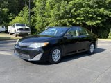 Used 2012 Toyota Camry LE image 2