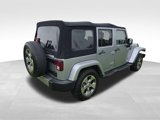 Used 2018 Jeep Wrangler Unlimited Sahara image 3