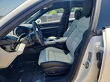 Used 2025 Porsche Taycan image 5