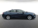 Used 2022 Chevrolet Malibu LT image 2
