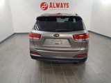 Used 2017 Kia Sorento LX w/ LX Convenience Package image 5