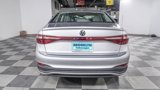 New 2025 Volkswagen Jetta SE image 6