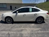 Used 2013 Buick Verano Leather image 3