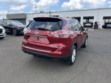 Used 2015 Nissan Rogue SV w/ SV Premium Package image 5