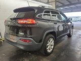Used 2016 Jeep Cherokee Latitude image 4