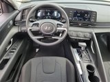 New 2025 Hyundai Elantra SE image 3