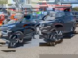 Used 2023 Nissan Rogue SV image 2