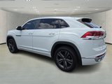 Used 2021 Volkswagen Atlas Cross Sport SE w/ Panoramic Sunroof Package image 5