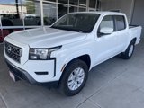Used 2022 Nissan Frontier SV image 3