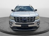 Used 2017 Ford Explorer XLT w/ Equipment Group 202A image 2