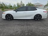 Used 2020 Toyota Camry XSE image 2