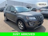 Used 2016 Ford Explorer XLT w/ Equipment Group 201A image 2