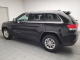 Used 2018 Jeep Grand Cherokee Laredo image 3