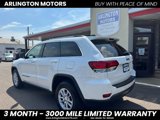 Used 2020 Jeep Grand Cherokee Laredo image 3