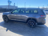Used 2023 Jeep Grand Cherokee L Limited w/ Black Appearance Package image 6