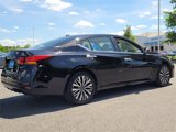 Used 2024 Nissan Altima 2.5 SV image 3