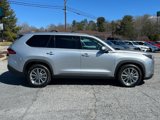 Used 2024 Toyota Grand Highlander Platinum image 2