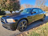 Used 2014 Dodge Charger SXT Plus image 2