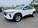 Used 2025 Chevrolet Trax LS w/ LS Convenience Package image 3