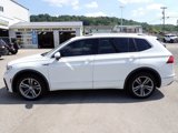 Used 2018 Volkswagen Tiguan SEL w/ R-Line Package image 2
