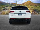 Used 2020 Volkswagen Atlas Cross Sport SE w/ Towing Package image 5