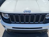 Used 2022 Jeep Renegade Latitude image 2