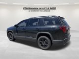 Used 2021 GMC Acadia AT4 image 3
