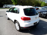 Used 2012 Volkswagen Tiguan SE image 3