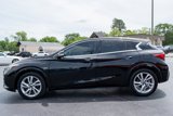 Used 2017 INFINITI QX30 image 4