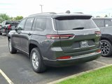 Used 2023 Jeep Grand Cherokee L Laredo image 4