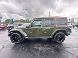Used 2022 Jeep Wrangler Unlimited Sahara w/ Cold Weather Group image 4