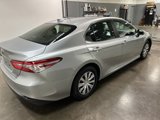 Used 2019 Toyota Camry LE image 3