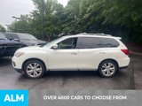 Used 2018 Nissan Pathfinder SL w/ SL Premium Package image 3