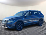Used 2022 Volkswagen Tiguan SE image 3