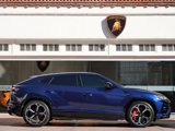 Used 2021 Lamborghini Urus image 2