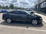 Used 2015 Volkswagen Jetta SEL image 2
