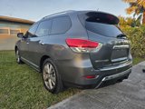 Used 2016 Nissan Pathfinder Platinum image 2