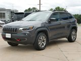 Used 2022 Jeep Cherokee Trailhawk image 3