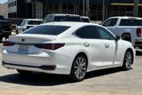 Certified 2020 Lexus ES 300h w/ Premium Package image 5