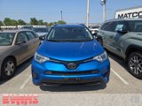 Used 2018 Toyota RAV4 LE image 2