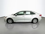 Used 2021 Toyota Corolla LE image 4