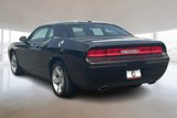 Used 2013 Dodge Challenger SXT image 2